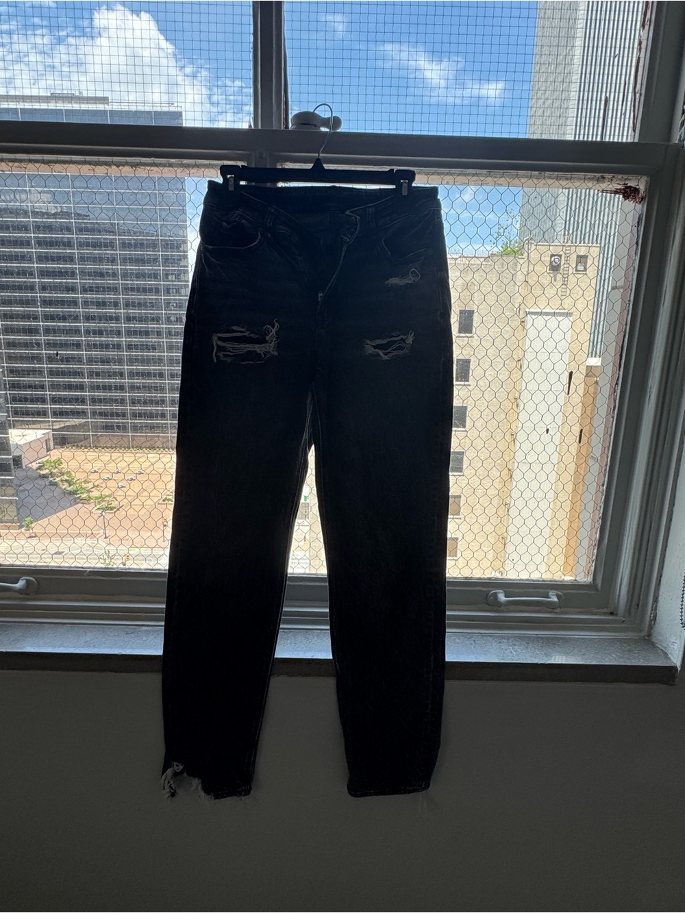American Eagle Outfitters Black Distressed High-Rise Jeans